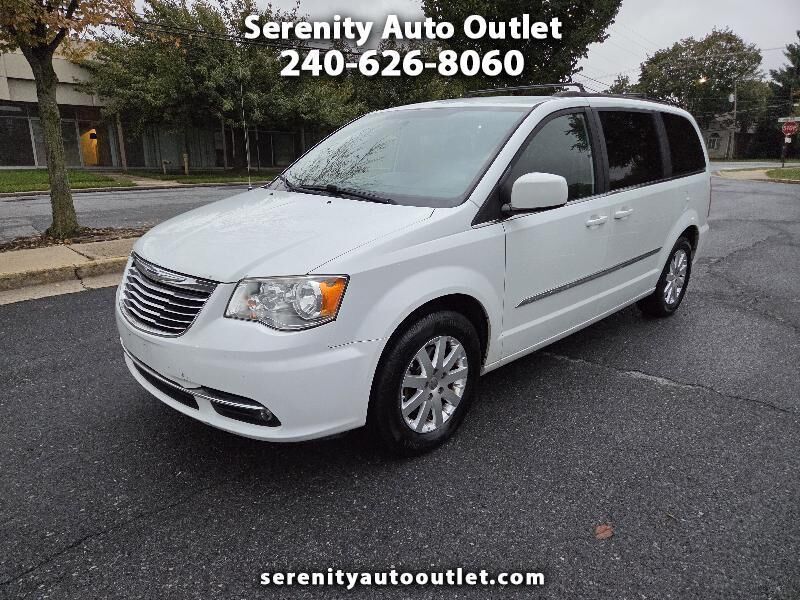 2016 CHRYSLER Town and Country