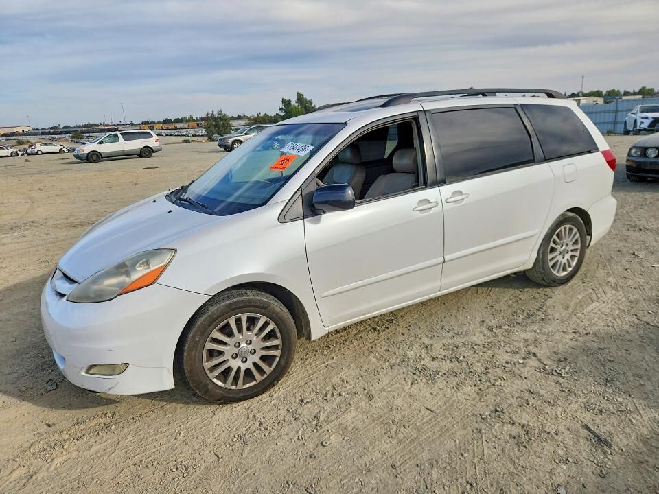 2007 TOYOTA Sienna