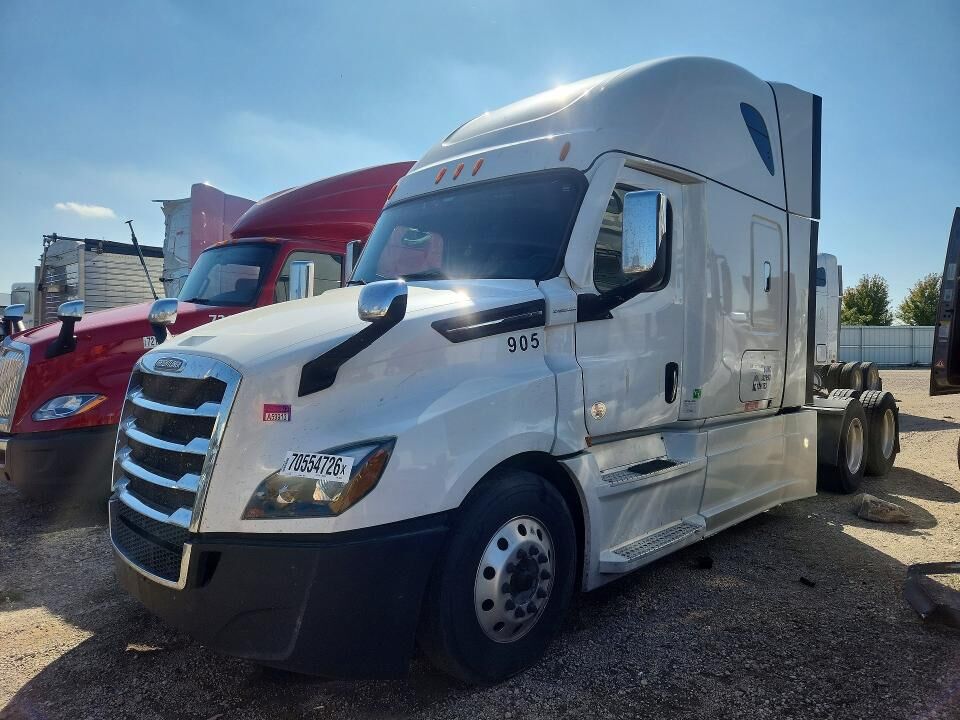 2021 FREIGHTLINER New Cascadia 126" Sleepercab