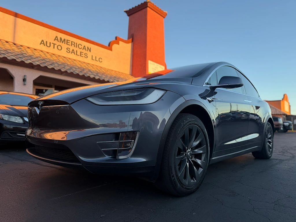 2020 TESLA Model X