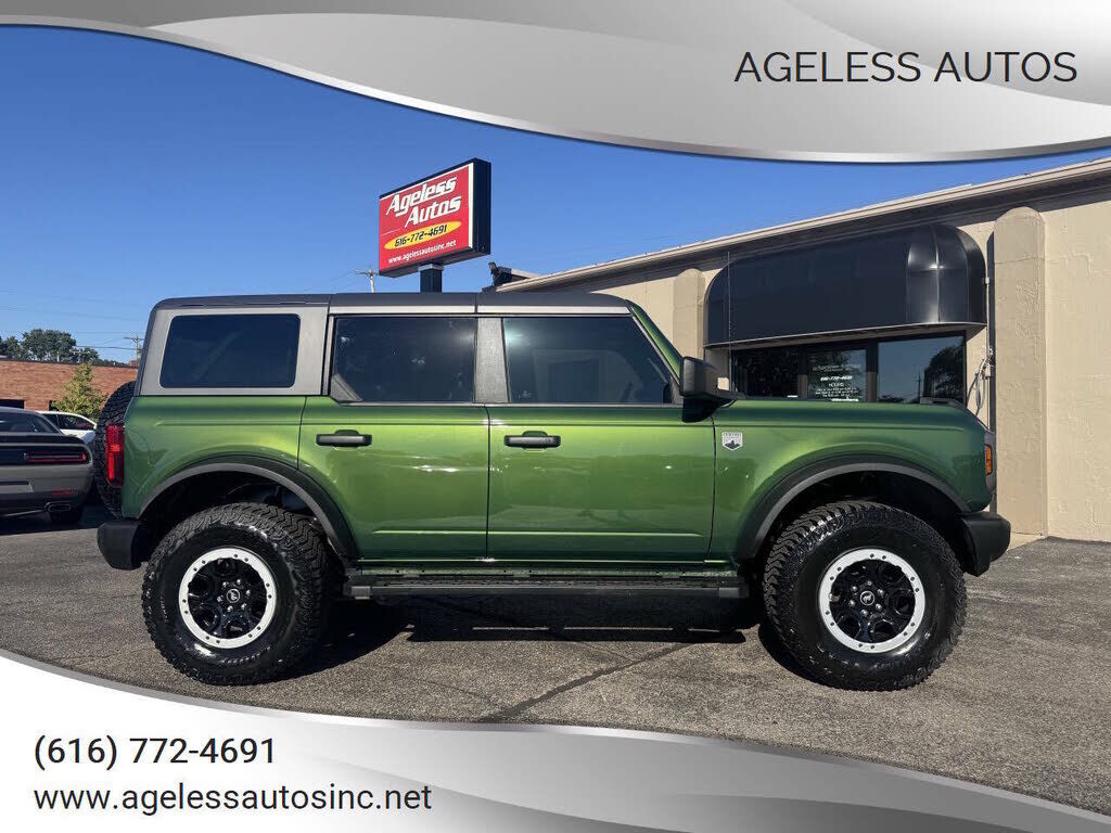 2024 FORD Bronco
