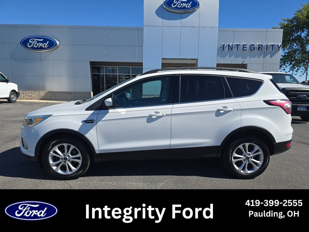 2018 FORD Escape
