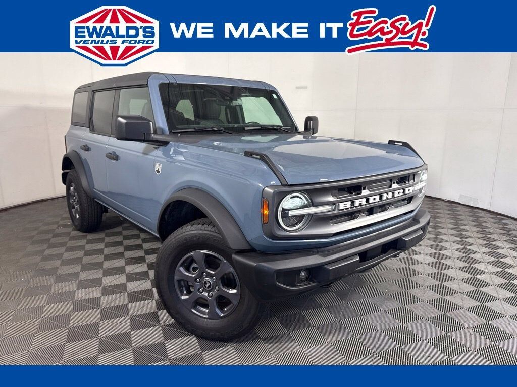2024 FORD Bronco