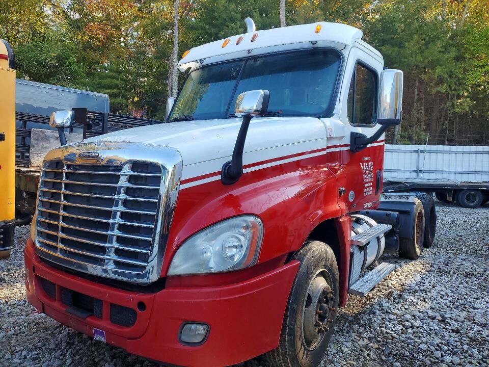 2012 FREIGHTLINER Cascadia