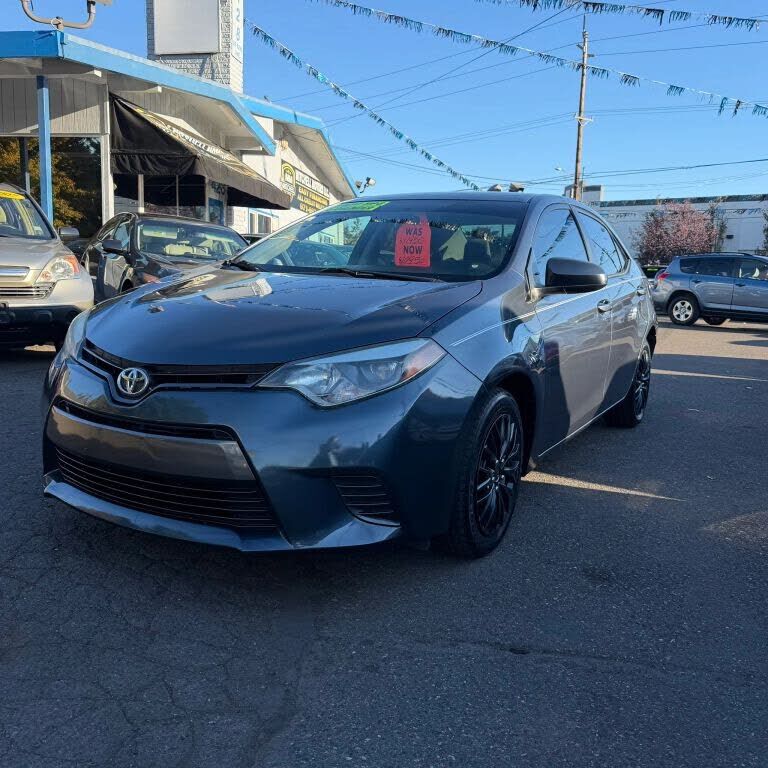 2016 TOYOTA Corolla
