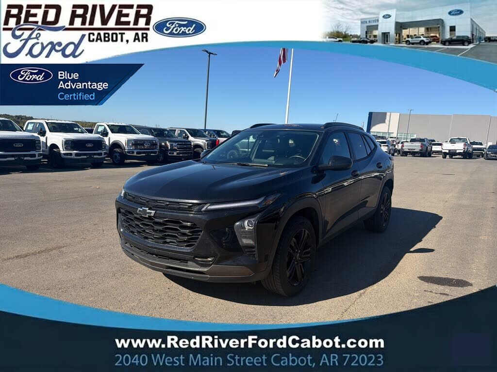 2024 CHEVROLET Trax