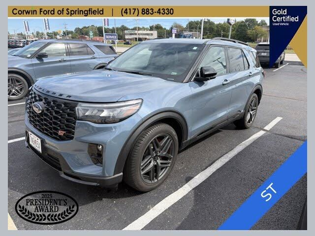 2025 FORD Explorer
