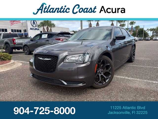 2019 CHRYSLER 300