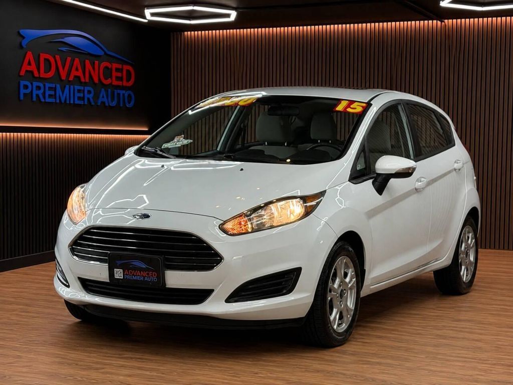 2015 FORD Fiesta
