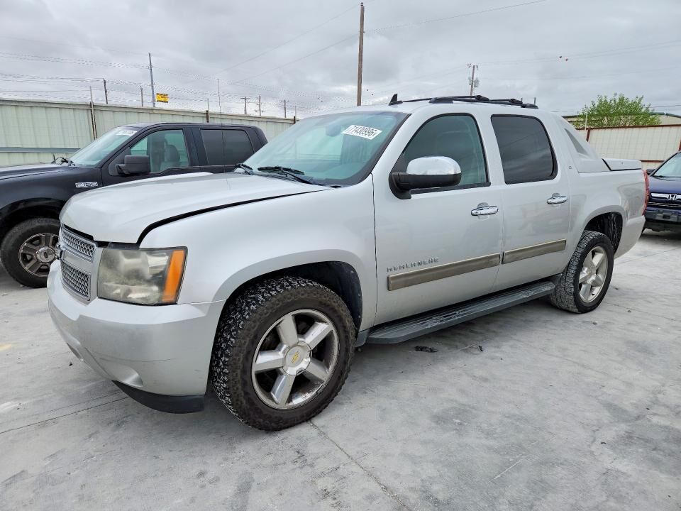 2011 CHEVROLET Avalanche