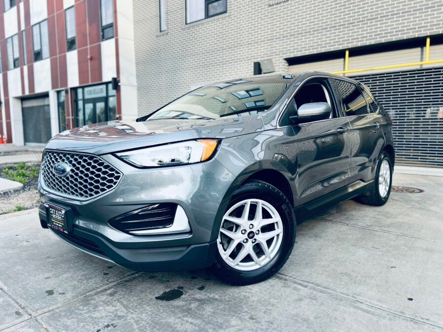 2023 FORD Edge