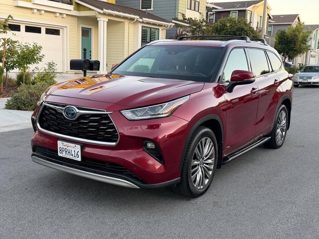 2020 TOYOTA Highlander
