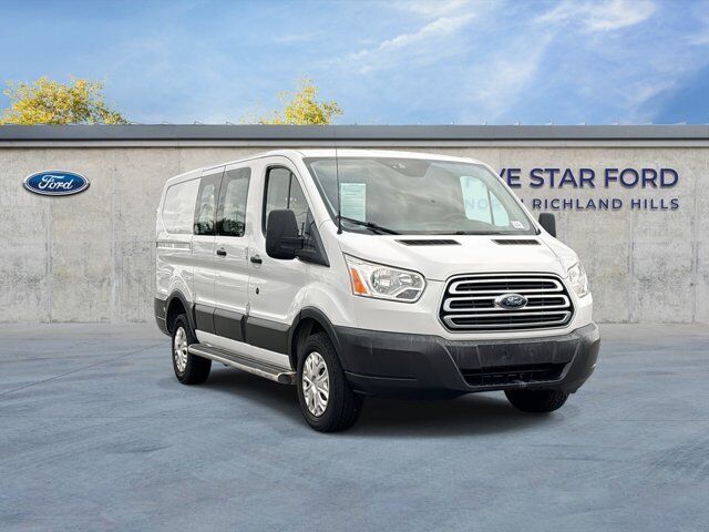 2018 FORD Transit