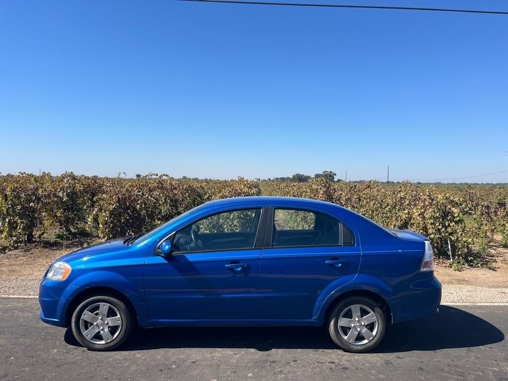 2010 CHEVROLET Aveo
