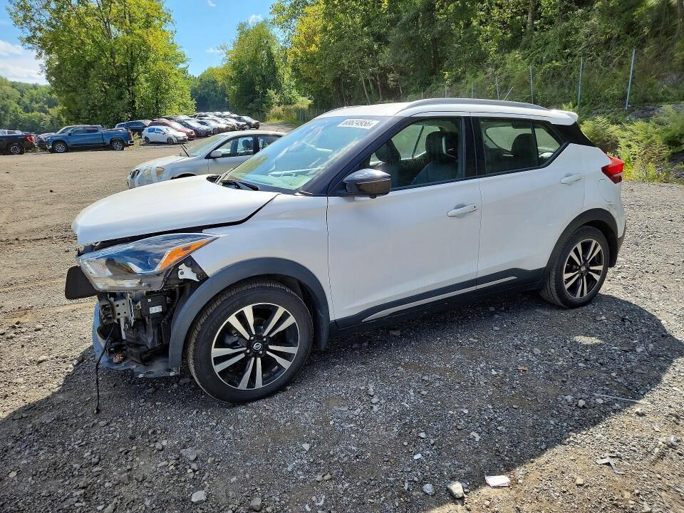 2019 NISSAN Kicks