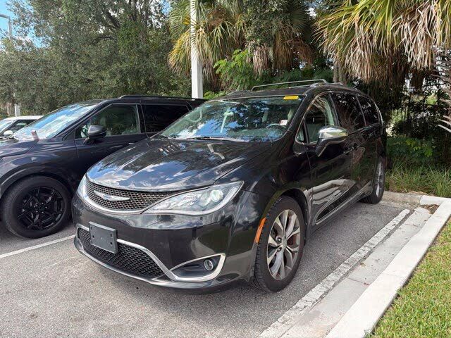 2019 CHRYSLER Pacifica