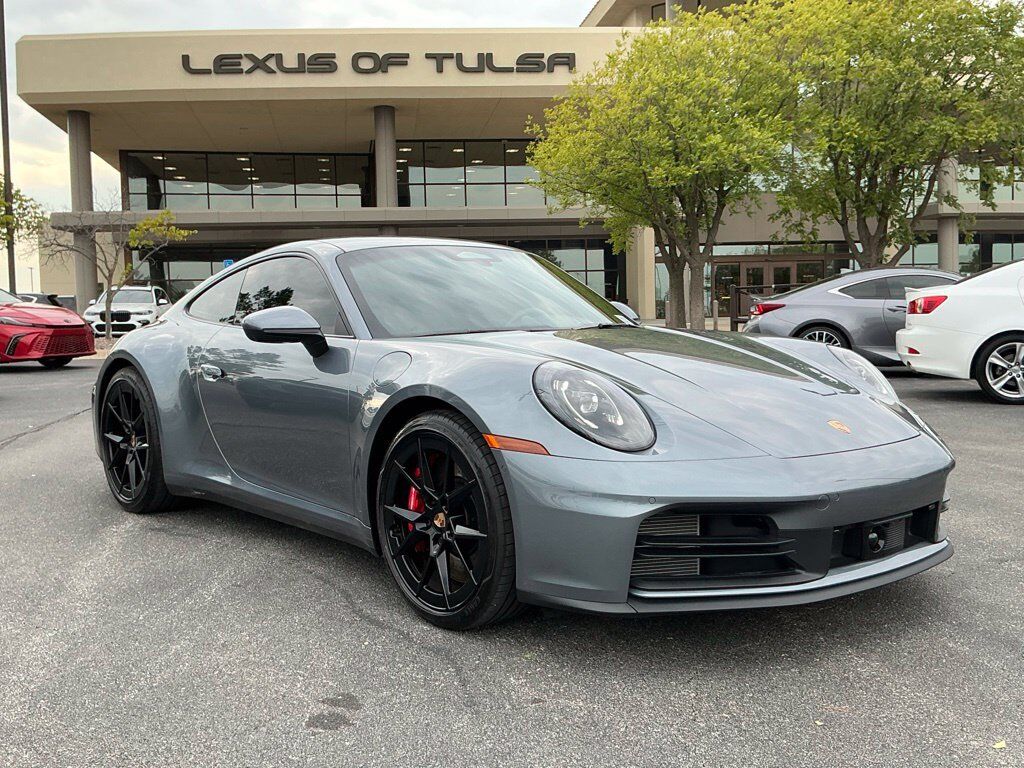 2026 PORSCHE 911