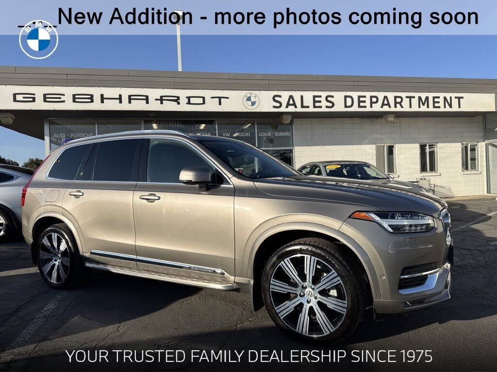 2020 VOLVO XC90