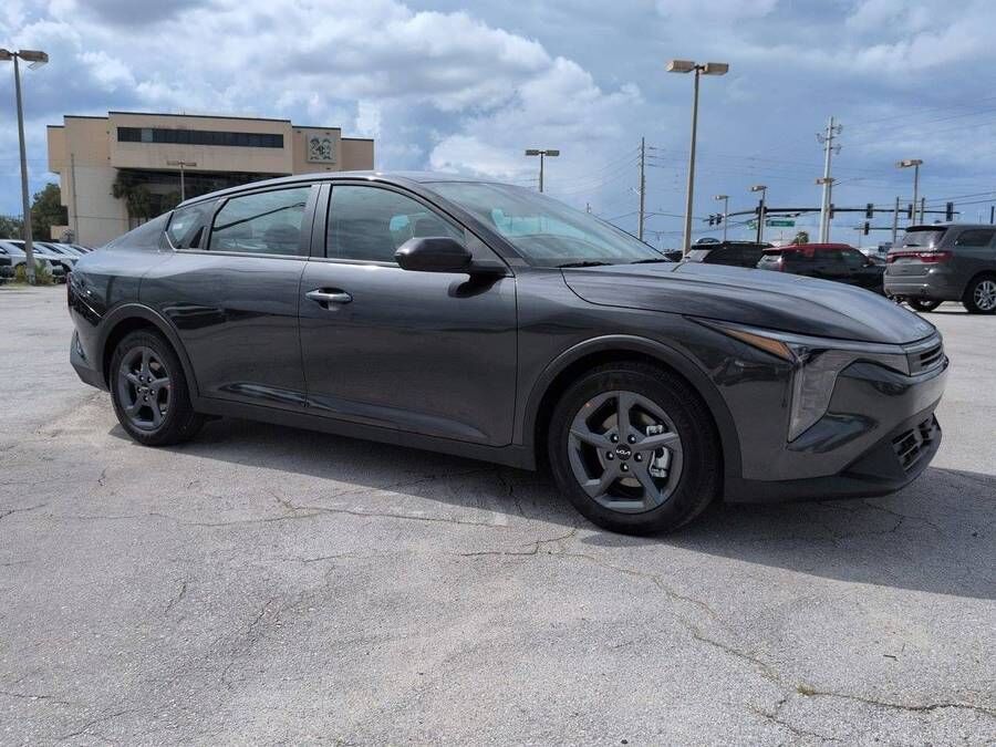 2026 KIA K4