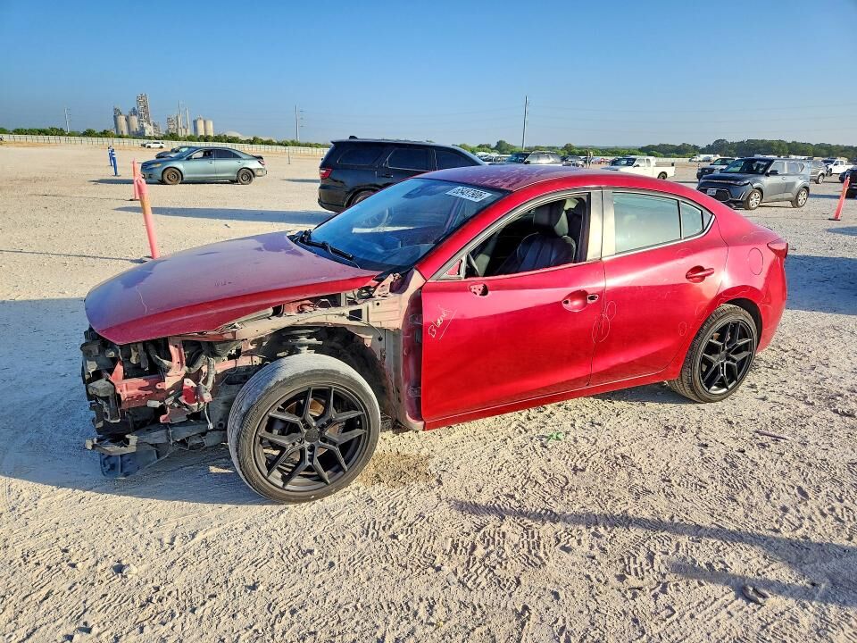 2018 MAZDA Mazda3