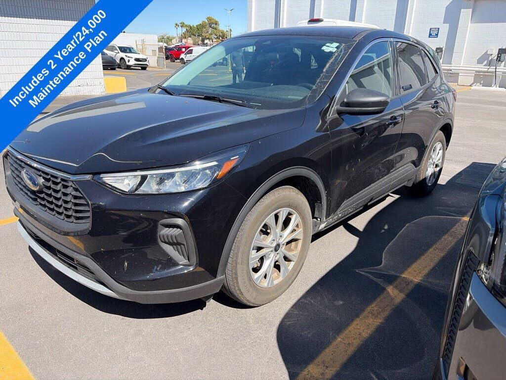 2023 FORD Escape