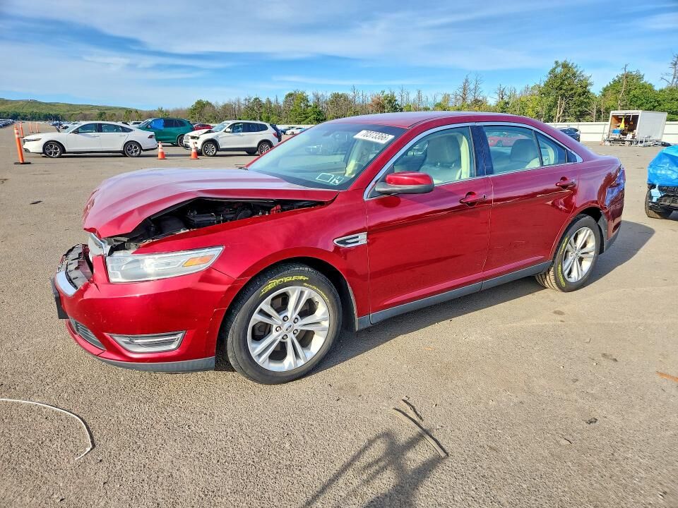 2013 FORD Taurus