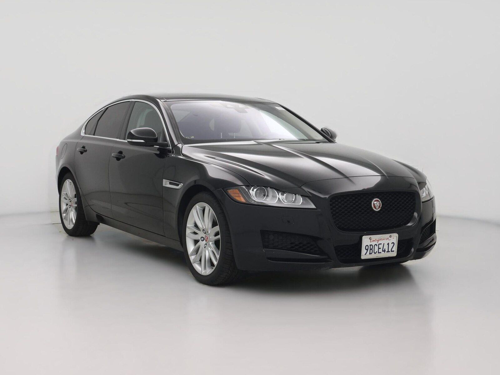 2017 JAGUAR XF