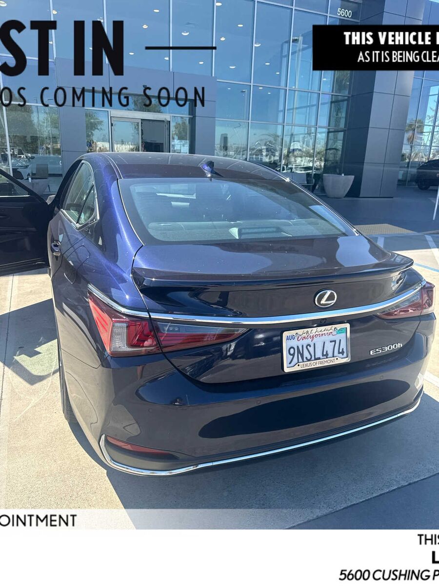 2024 LEXUS ES