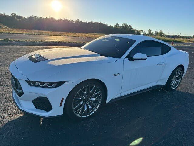 2025 FORD Mustang