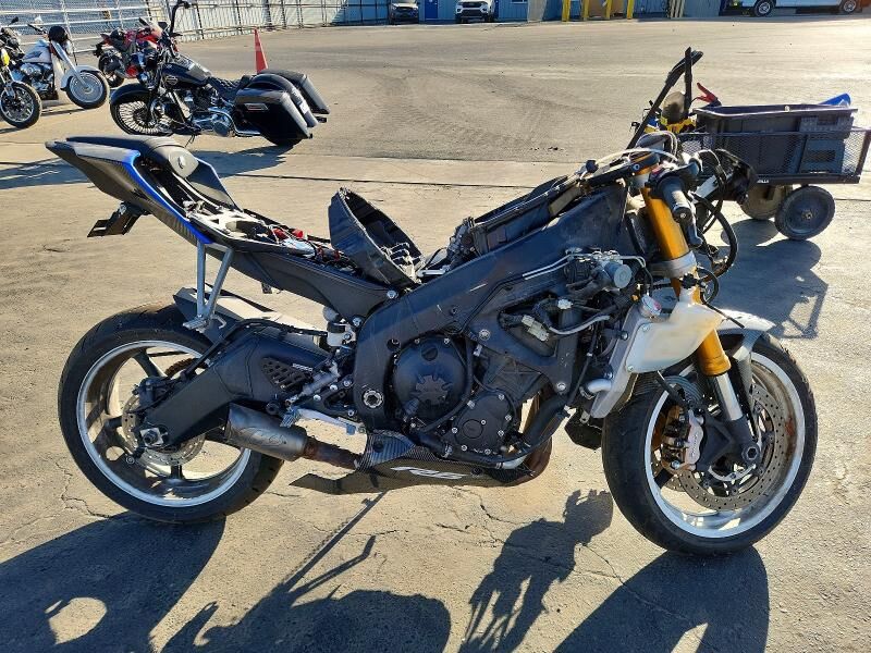2012 YAMAHA YZF