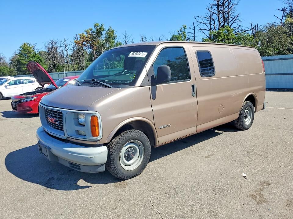 2002 GMC Savana