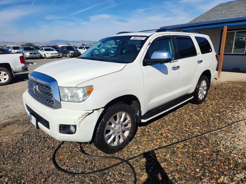 2012 TOYOTA Sequoia