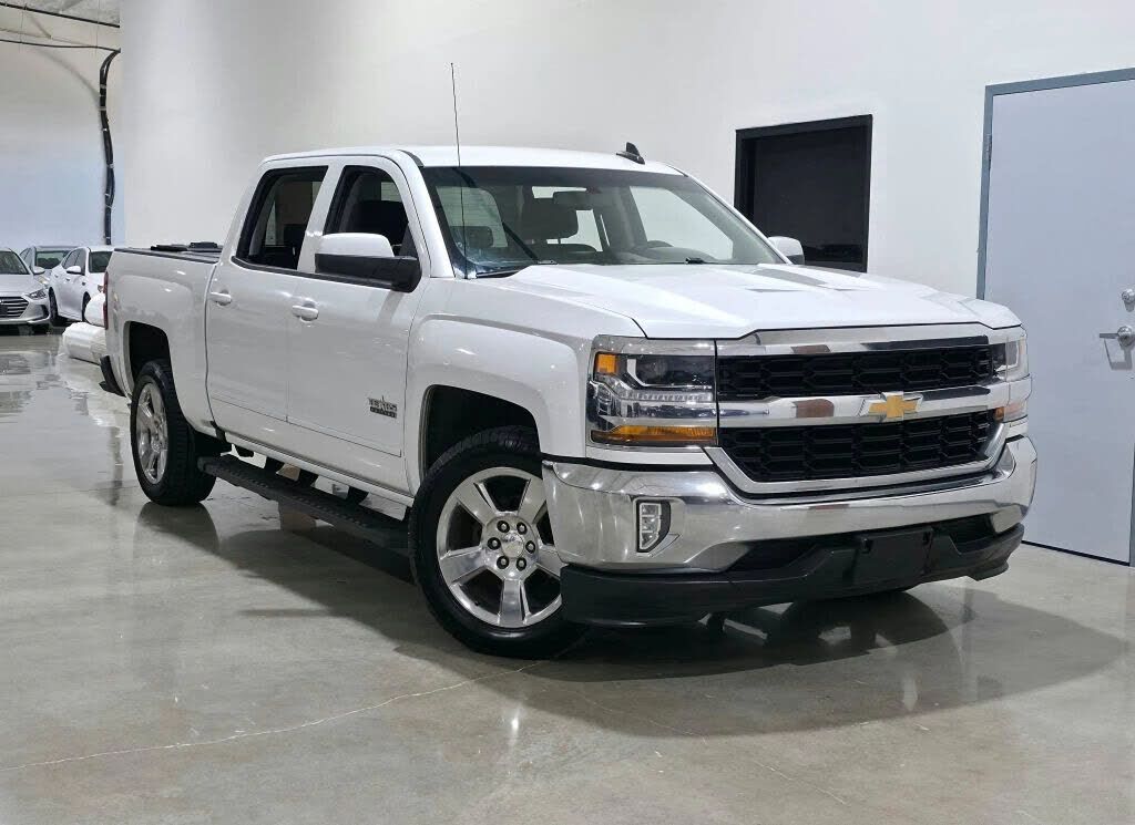 2018 CHEVROLET Silverado