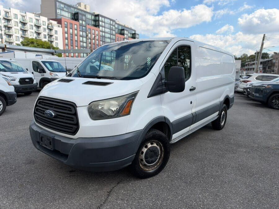 2015 FORD Transit