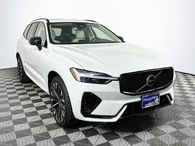 2026 VOLVO XC60