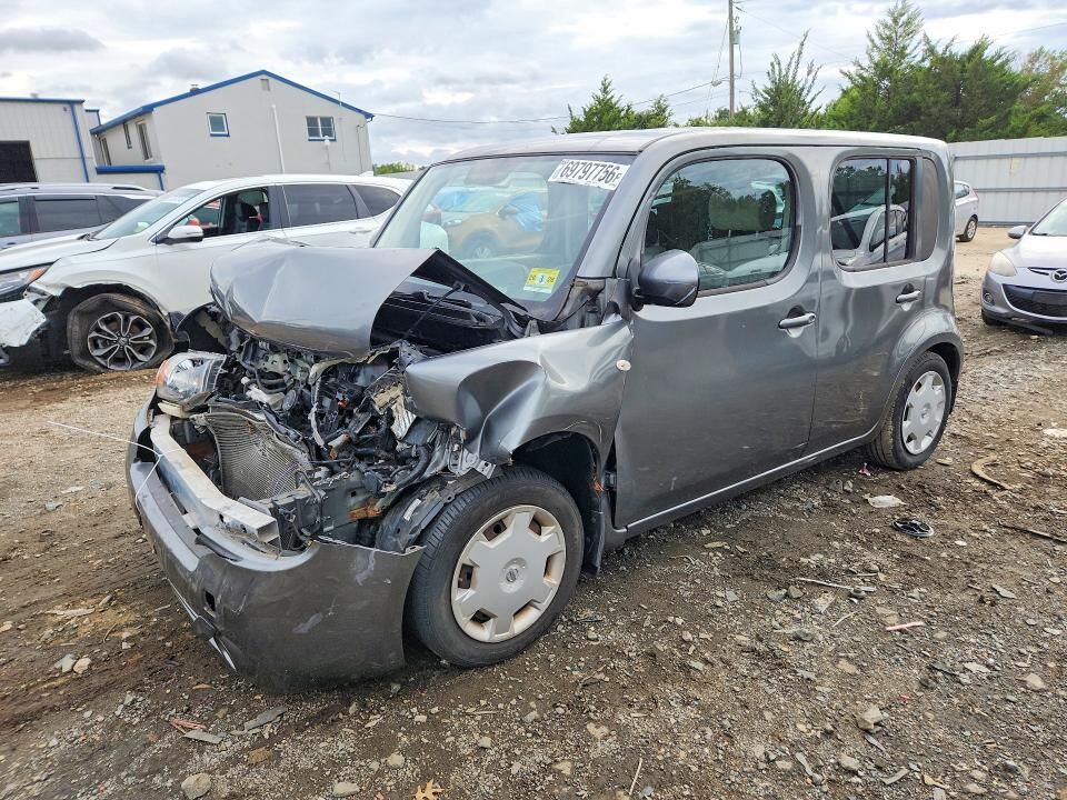 2010 NISSAN Cube
