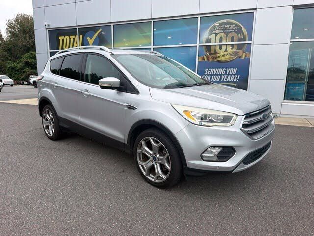 2017 FORD Escape