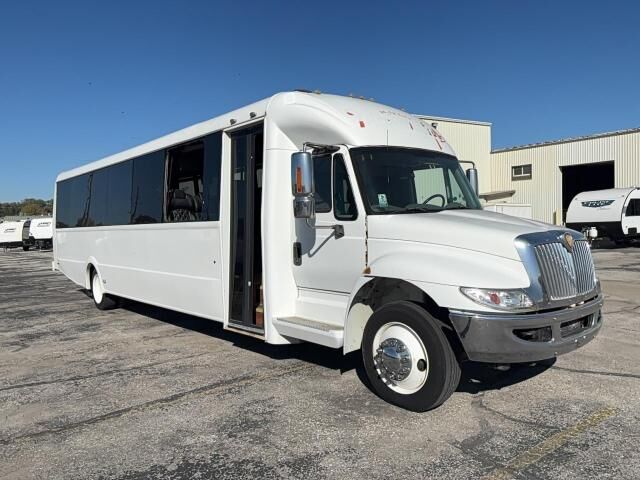 2013 IC BUS PC505