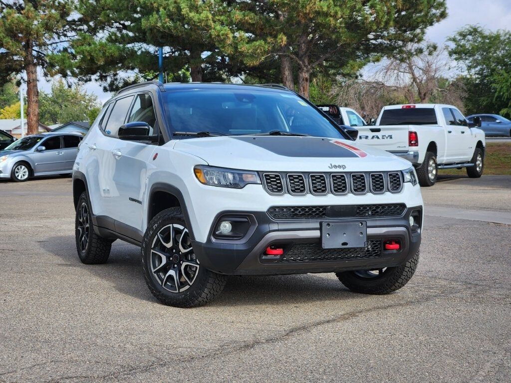 2025 JEEP Compass