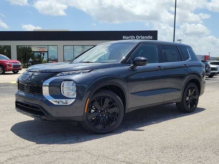 2026 MITSUBISHI Outlander
