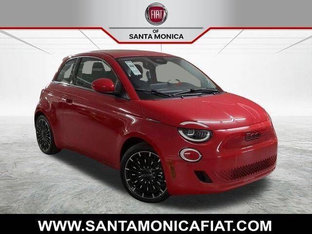 2024 FIAT 500e