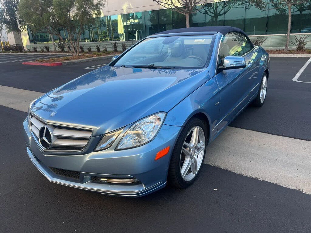 2012 MERCEDES-BENZ E-Class