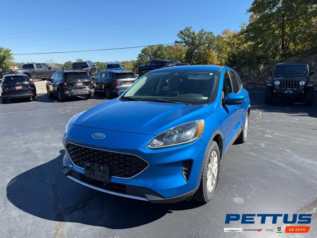 2020 FORD Escape