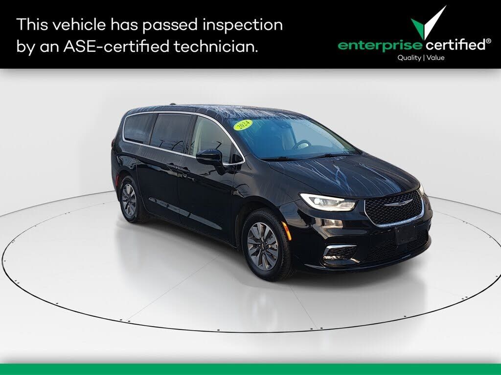 2024 CHRYSLER Pacifica