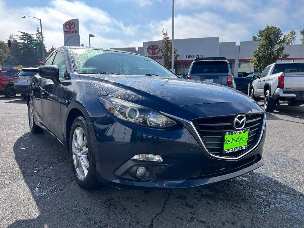 2015 MAZDA Mazda3