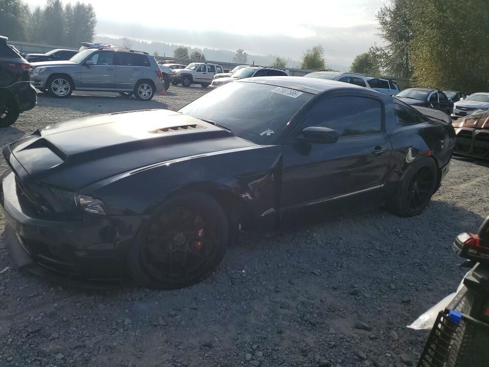 2013 FORD Mustang