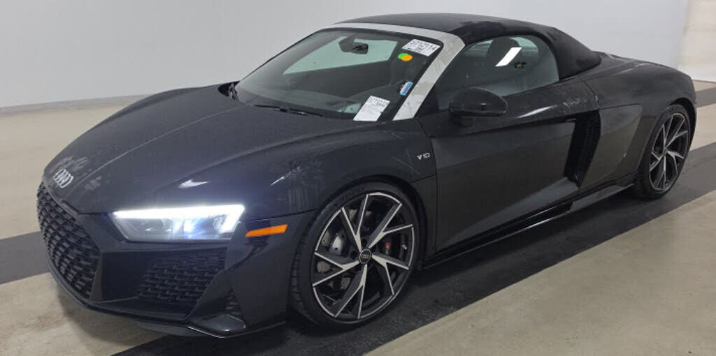 2023 AUDI R8