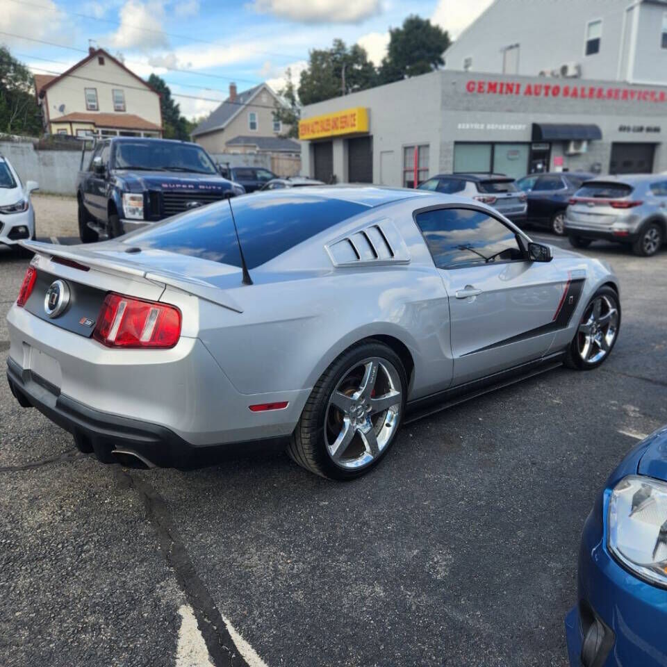 2012 FORD Mustang
