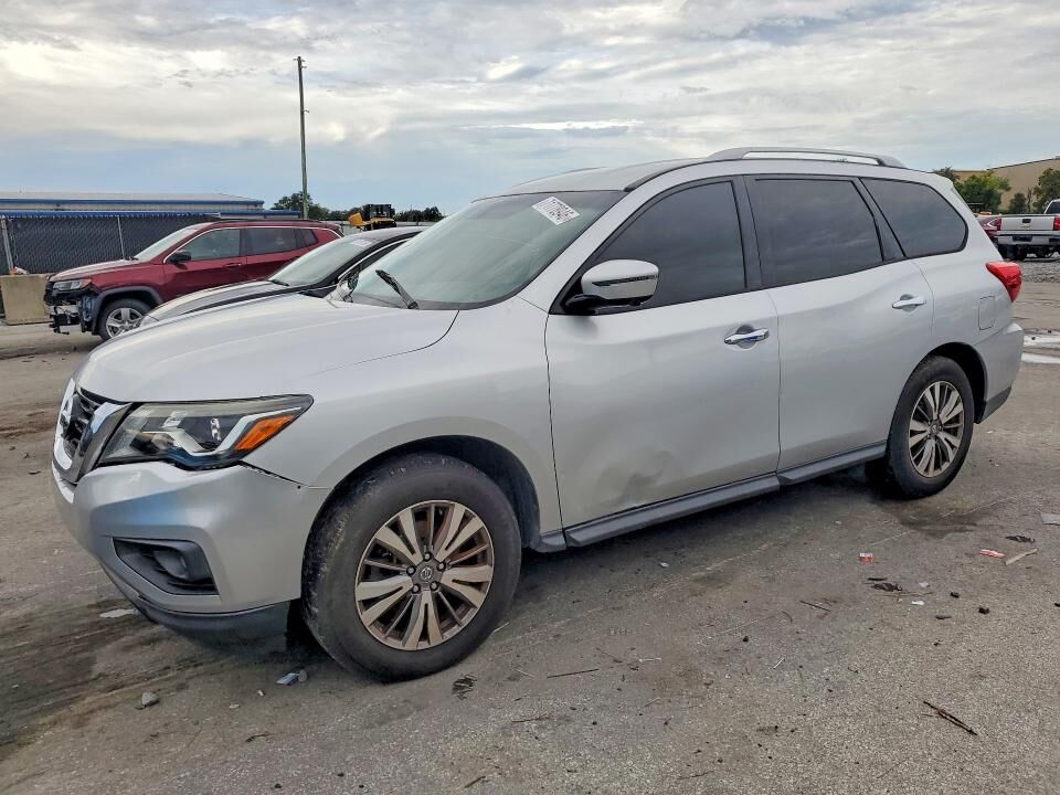 2020 NISSAN Pathfinder