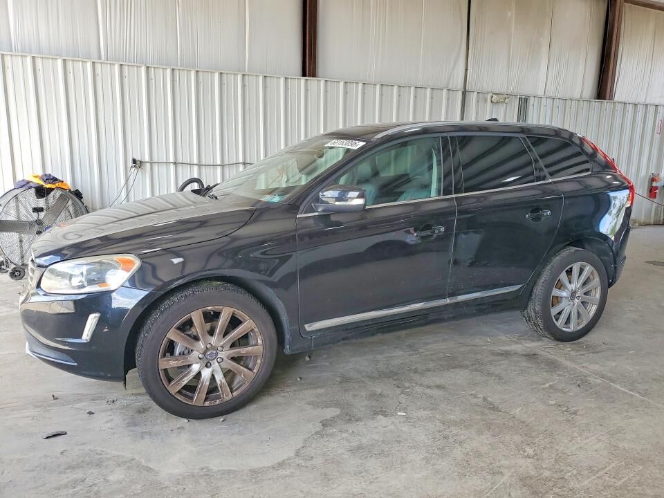 2017 VOLVO XC60